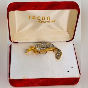 Vintage Tacoa America Gold Tone & Rhinestone Leaf 🍂 Brooch in Red Gift Box